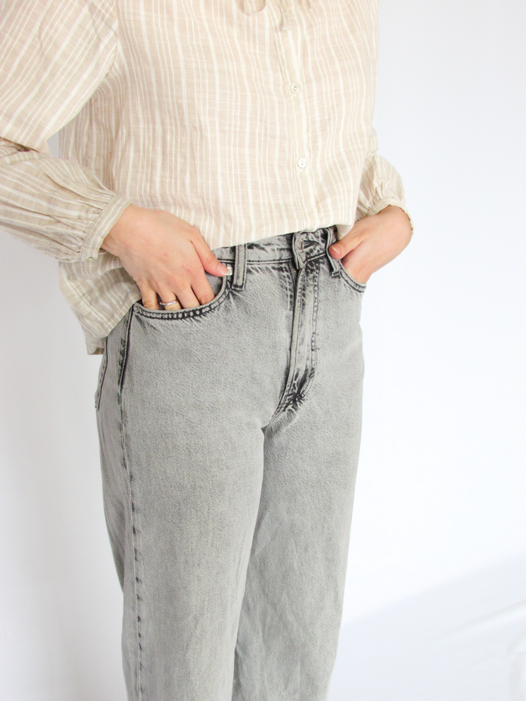 Calça Jeans Cinza Estonada Feminina H&M 34